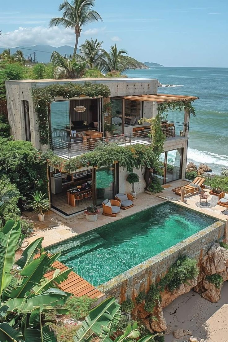 Cloud 9 Surf Villa